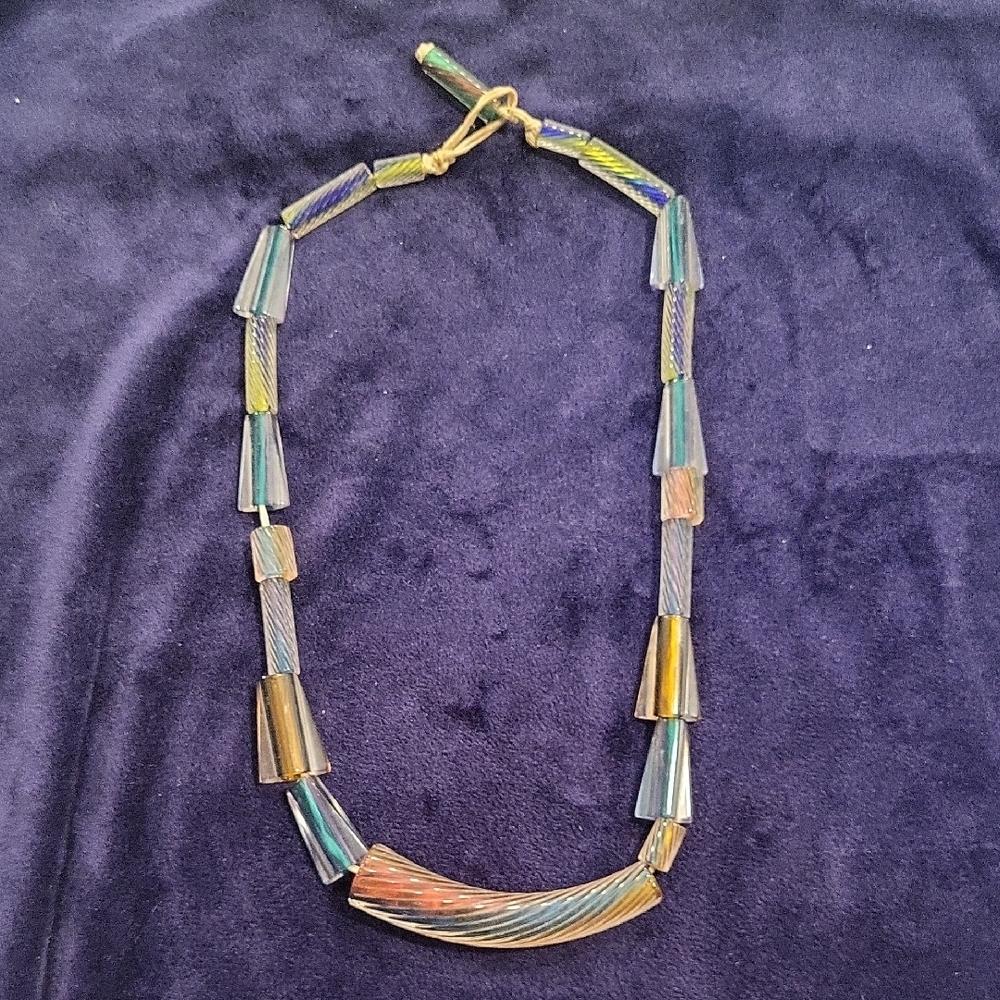 Funky 80s Necklace with Elongated Glass Beads and Rhythmic Design